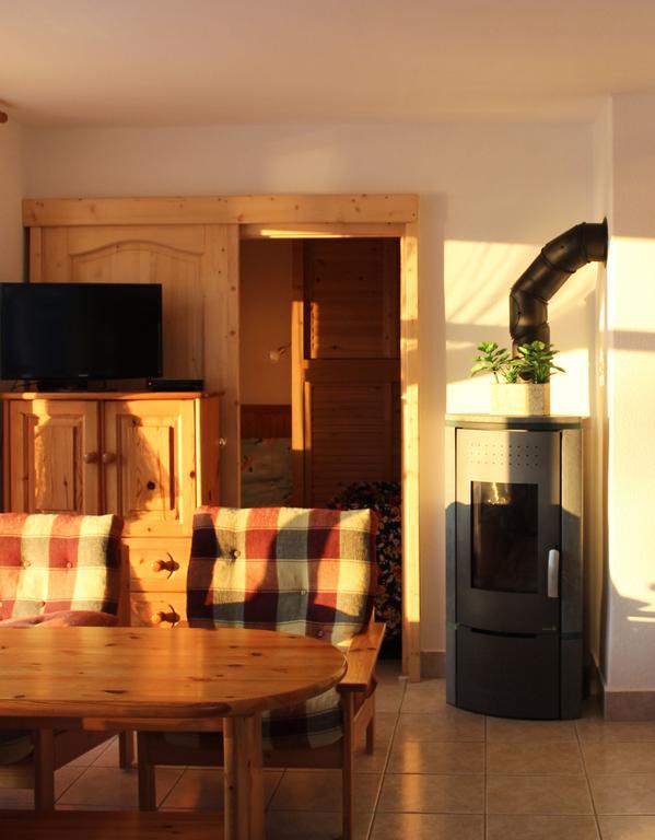 Parton Villa Apartments Fonyód Quarto foto